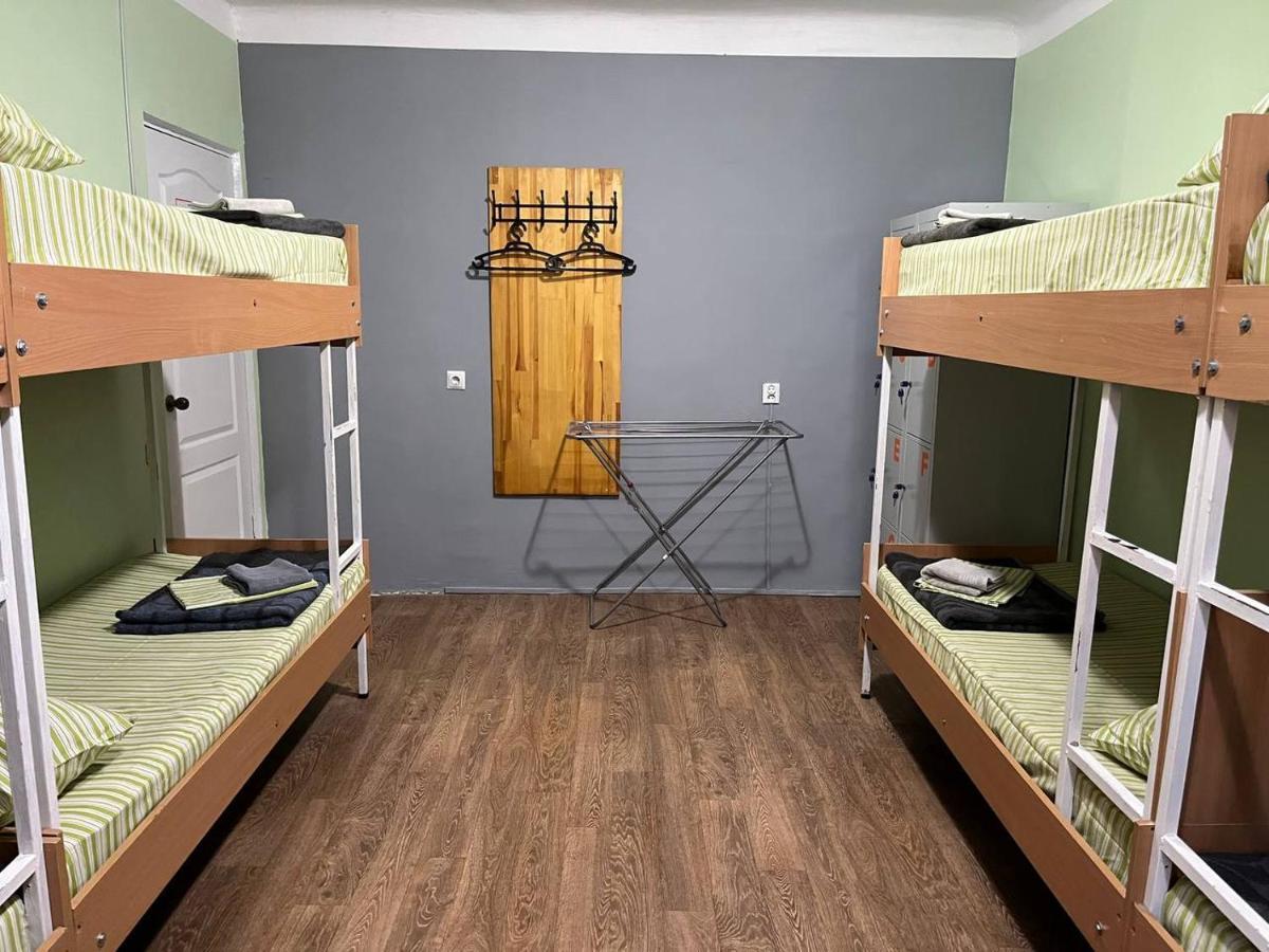 Fox Hostel Κίεβο Εξωτερικό φωτογραφία