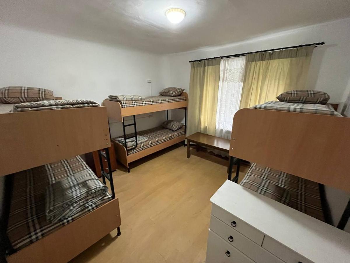 Fox Hostel Κίεβο Εξωτερικό φωτογραφία